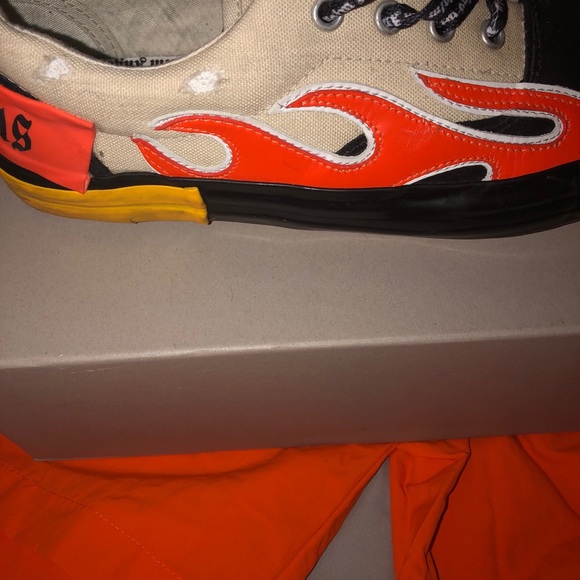 PALM ANGELS DISTRESSED FLAME TRAINERS SZ 40 (7)!! - Picture 4 of 9